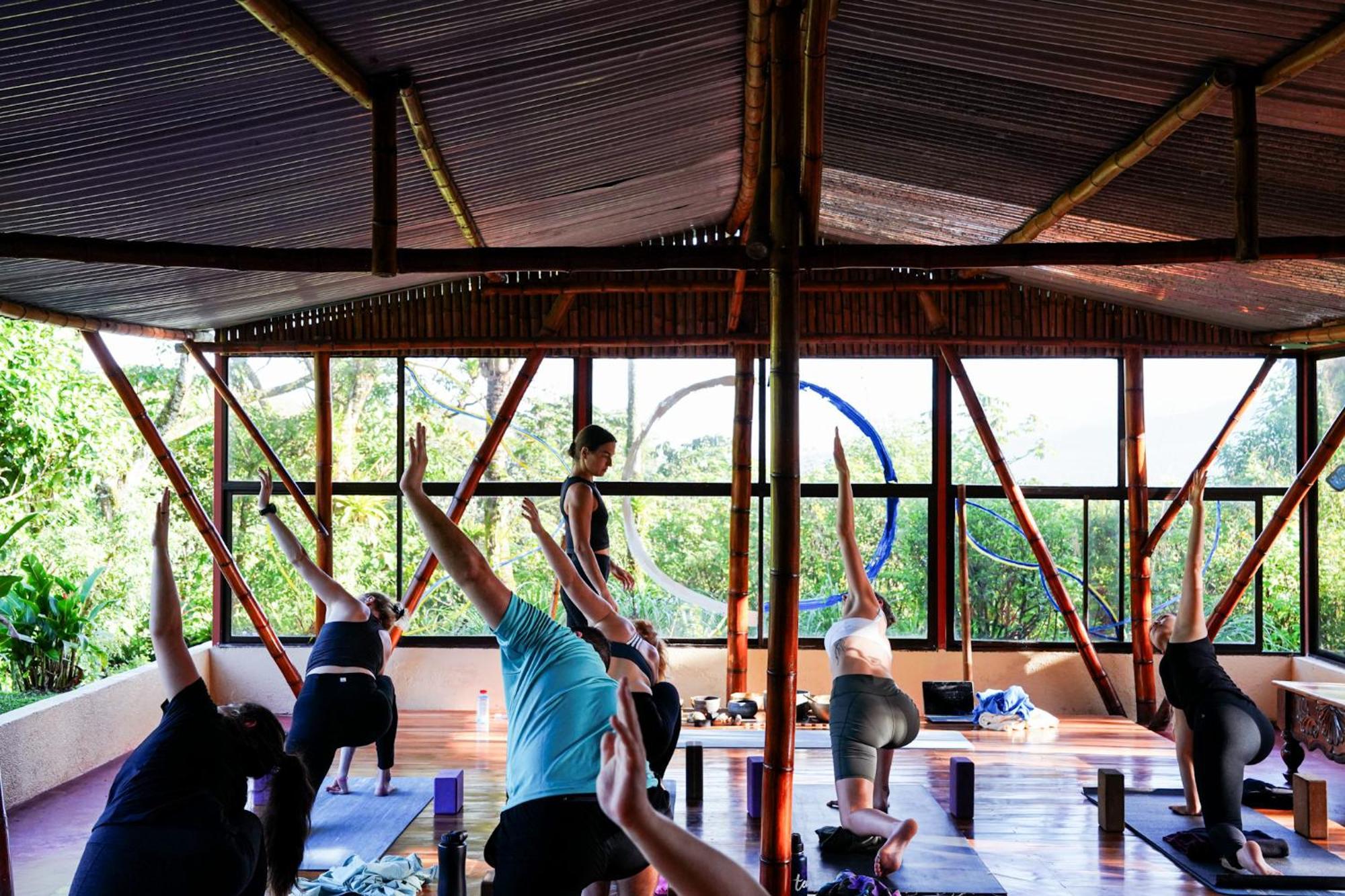 El Castillo Essence Arenal Spa & Yoga מראה חיצוני תמונה